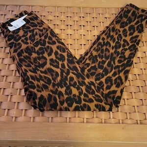 NWT Offline by Aerie Leopard Print Leggings